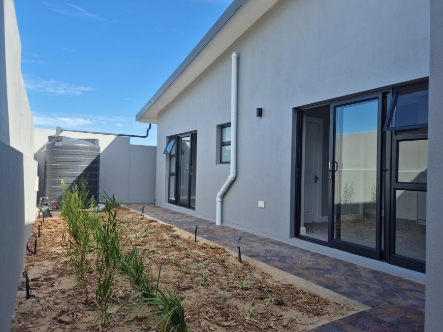 3 Bedroom Property for Sale in Stilbaai Oos Western Cape